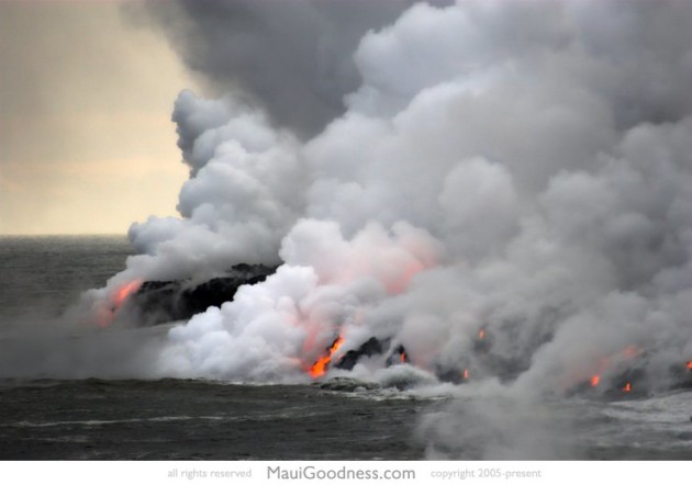 26 Best Helicopter Tours In The World - Maui Goodness